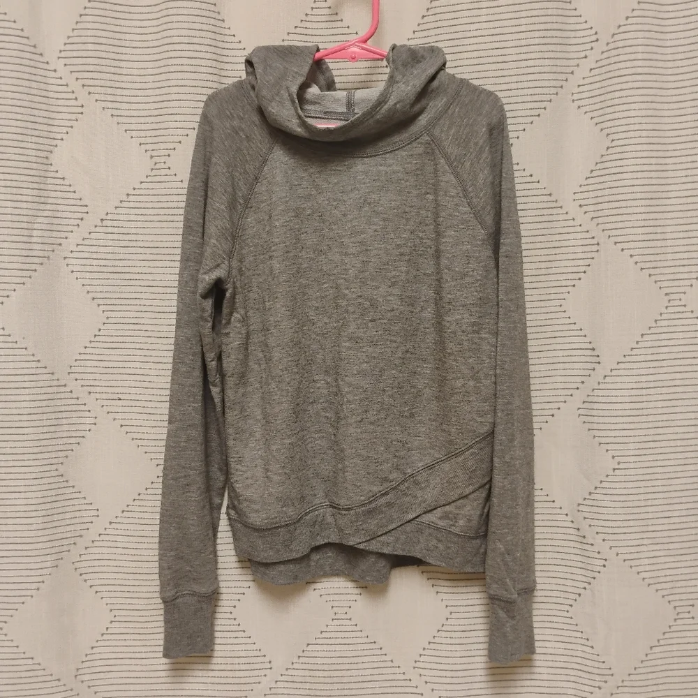 Danskin Now Girls Gray Cowl Neck Sweatshirt Size Medium 7 - 8